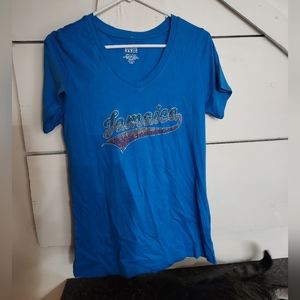Small vee neck Jamaica tee